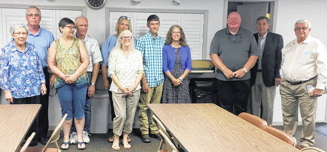 Buckskin Elementary receives school supplies