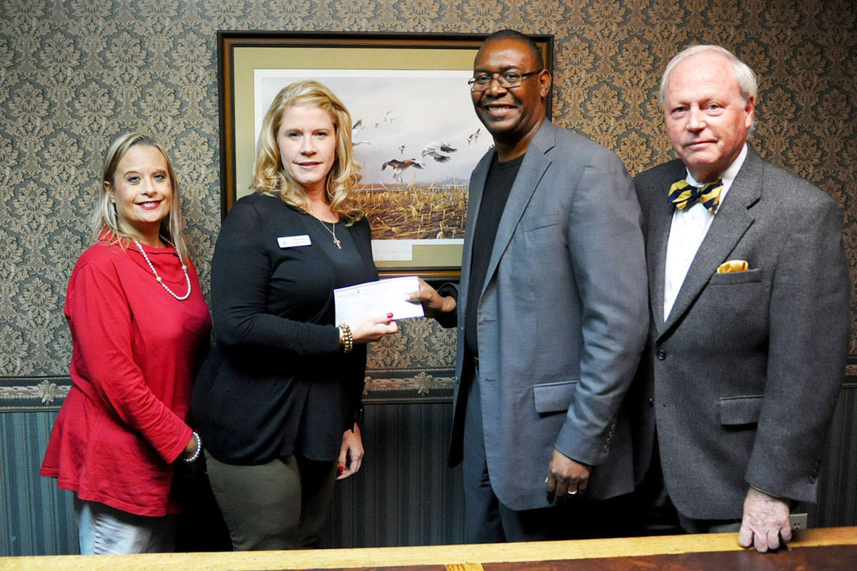 Modern Woodmen, Talladega Rotary Club donate $500 to Talladega High School