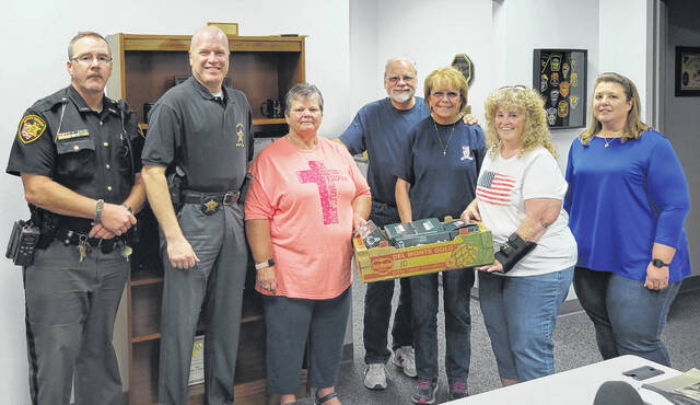 Modern Woodmen donates lunches to first responders